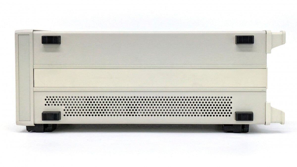 ADCMT DC Voltage/Current Source Monitor S/N:040400177 [e1203300469]