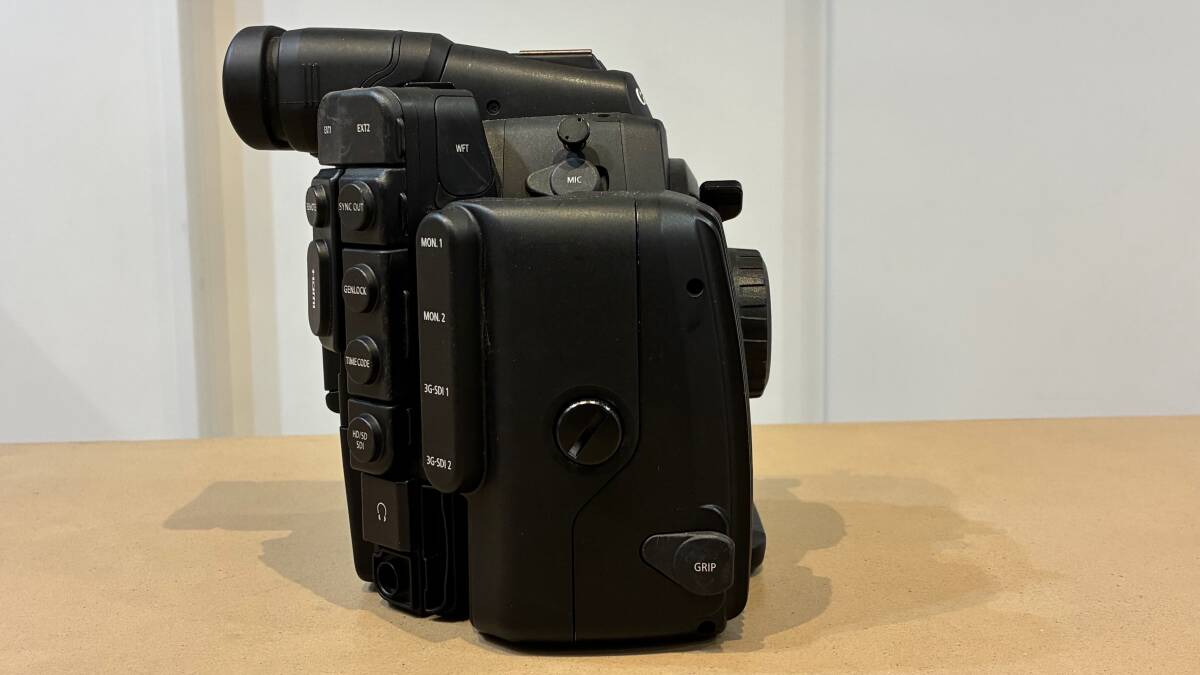 Canon EOS C500 EF Mount Camera [o1208693734]