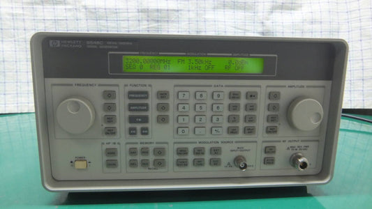HP 8648C Signal Generator 9kHz-3200MHz [w1212310556]