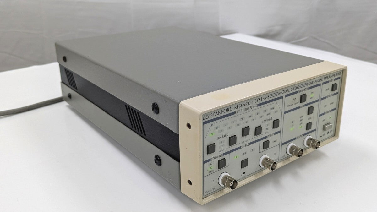 Stanford Research SR560 Low Noise Voltage Preamplifier [e1215915518]