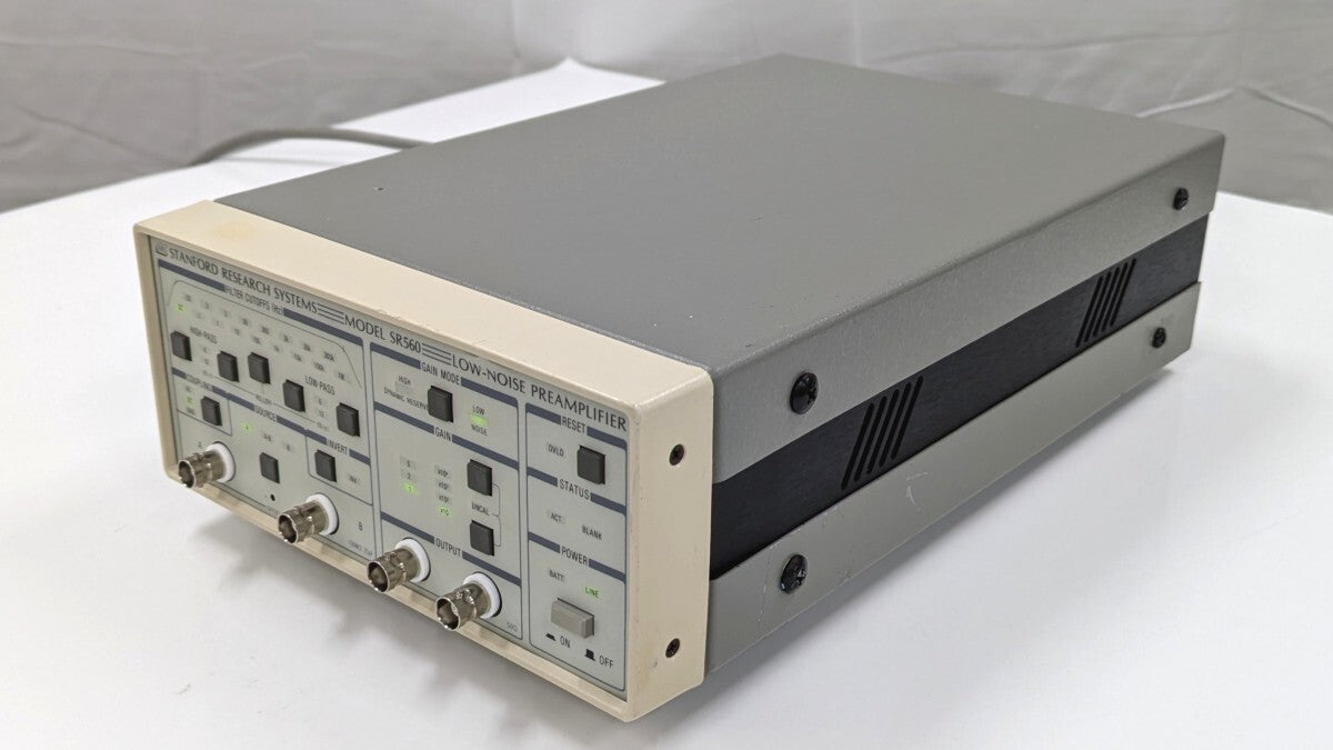 Stanford Research SR560 Low Noise Voltage Preamplifier [e1215915518]