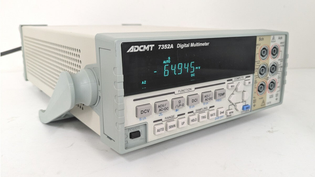 ADCMT 7352A Digital Multimeter [v1218118077]