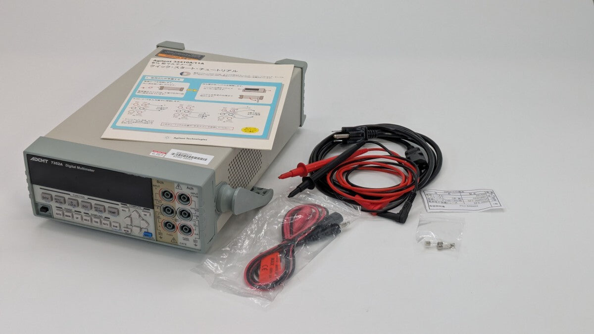 ADCMT 7352A Digital Multimeter [v1218118077]
