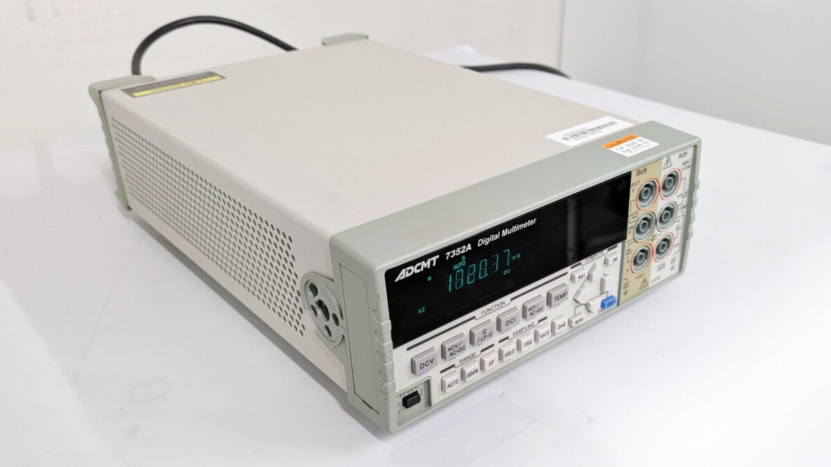 ADCMT 7352A Digital Multimeter [f1218117072]