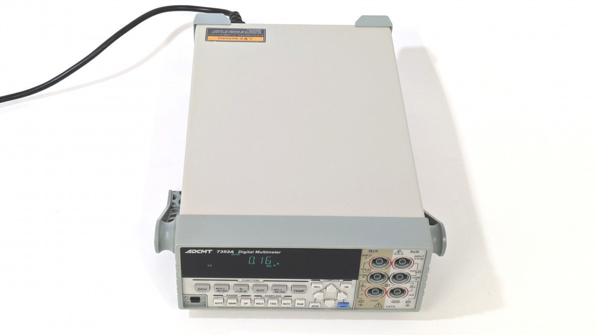 ADCMT 7352A Digital Multimeter [s1218117612]