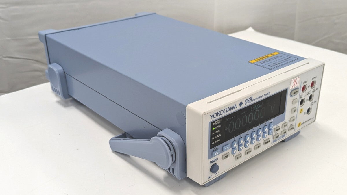 Yokogawa GS210-1-M/MON/C10 DC Voltage Current Source GS200 [j1218314938]
