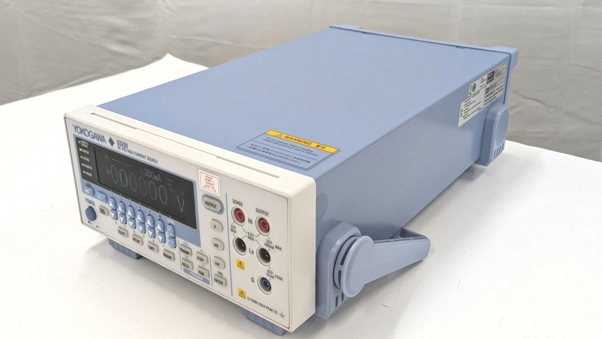 Yokogawa GS210-1-M/MON/C10 DC Voltage Current Source GS200 [j1218314938]
