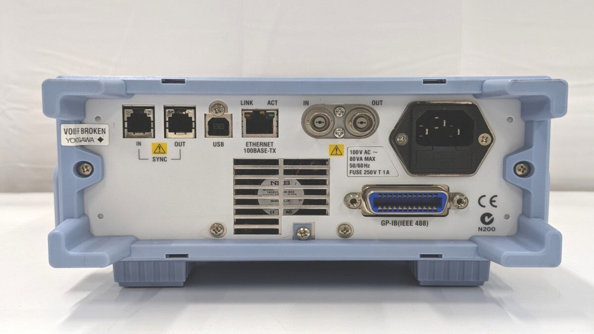 Yokogawa GS210-1-M/MON/C10 DC Voltage Current Source GS200 [j1218314938]