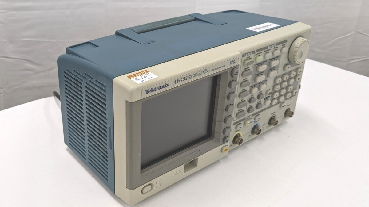 Tektronix AFG3252 Arbitrary Waveform Function Generator [s1219121522]