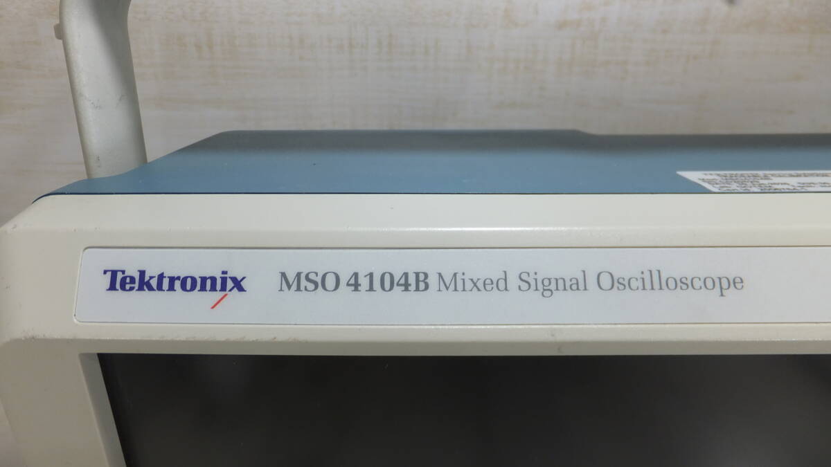 Tektronix MSO4104B Mixed Signal Oscilloscope (for parts or not working) [c1224545932]