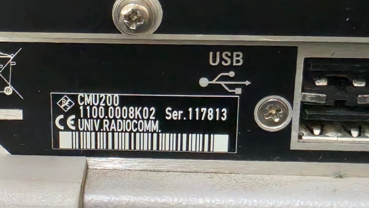 Rohde & Schwarz CMU200 Universal Radio Communication Tester [e1233645442]