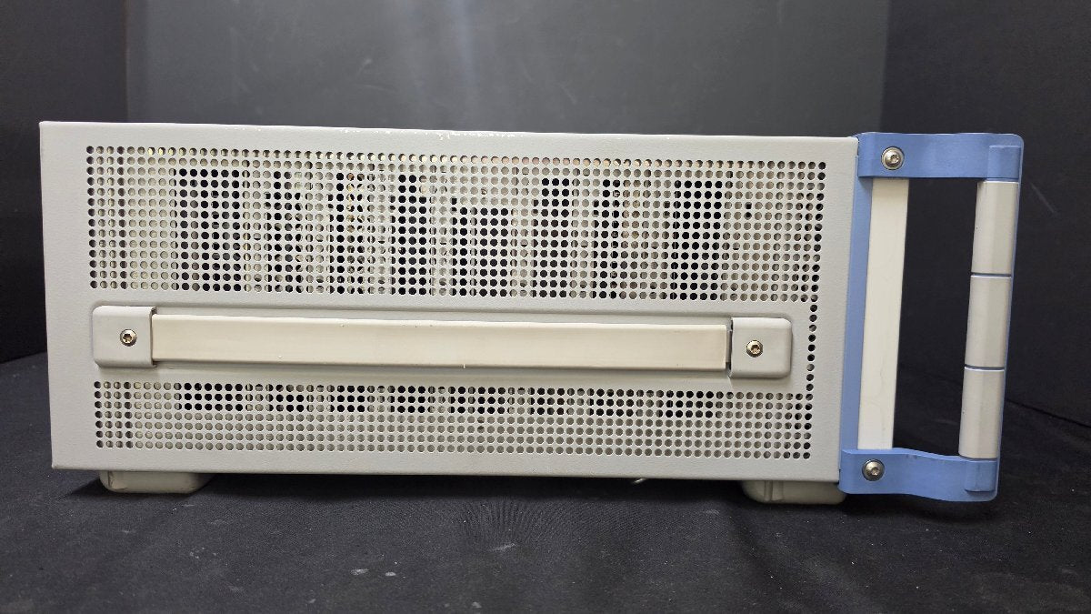 Rohde & Schwarz CMU200 Universal Radio Communication Tester [s1233648079]