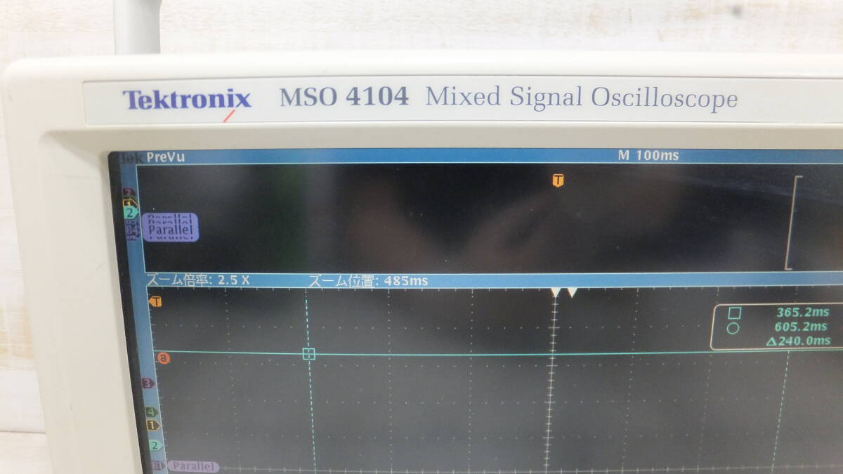 Tektronix MSO4104 Mixed Signal Digital Oscilloscope [t1234293084]