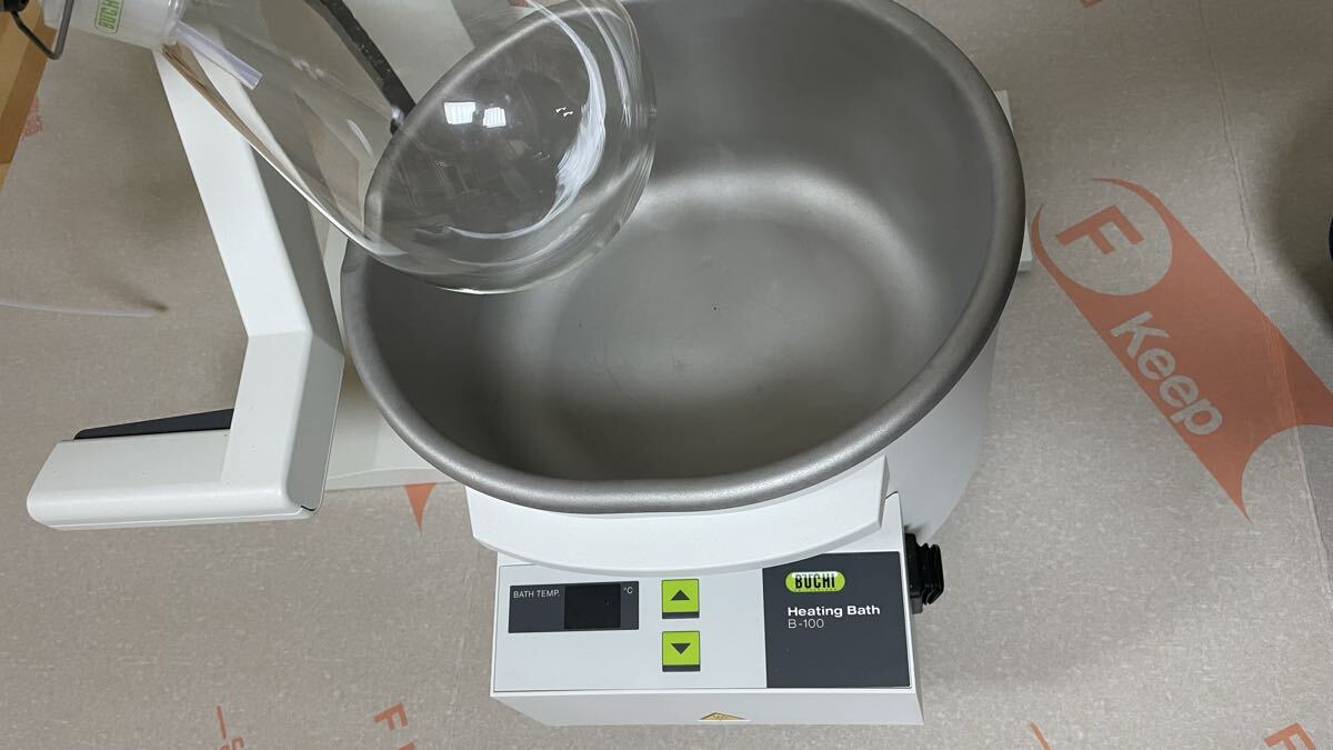 Buchi Rotavapor R-100 Rotary Evaporator [u1234456641]