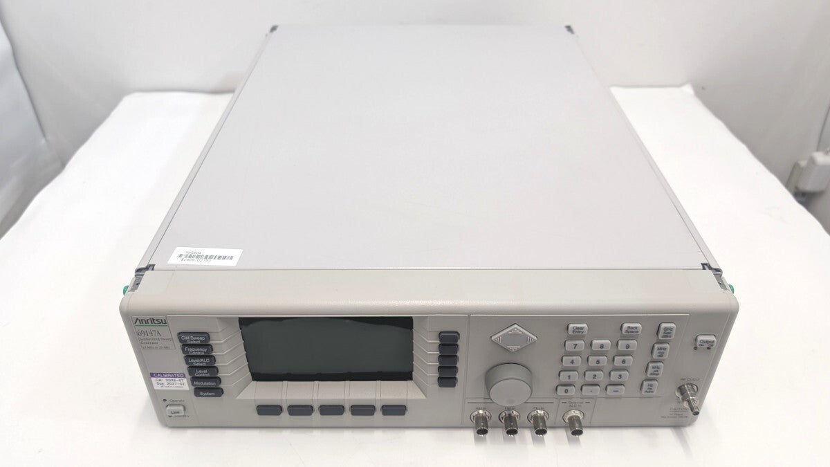 Anritsu 69147A Ultra Low Noise Synthesized Sweep Generator [v1238599268]