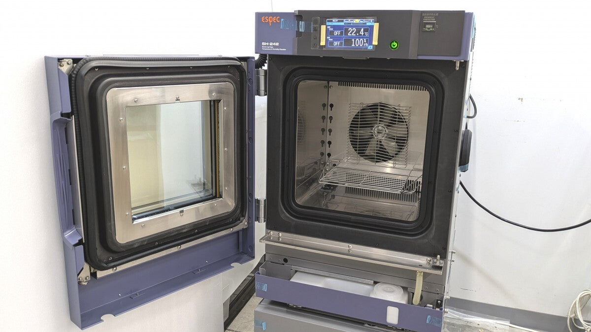 ESPEC SH-242 Benchtop Temperature Humidity Chamber with Stand [r1238593230]
