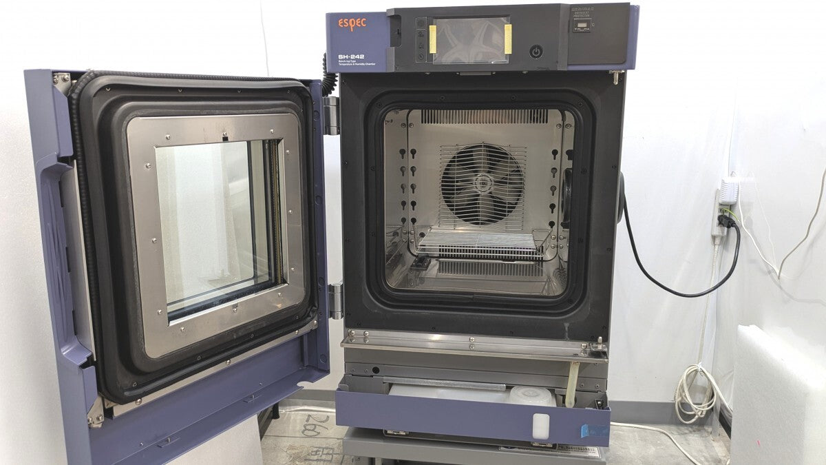 ESPEC SH-242 Benchtop Temperature Humidity Chamber with Stand and Auto Water Supply [c1238590278]