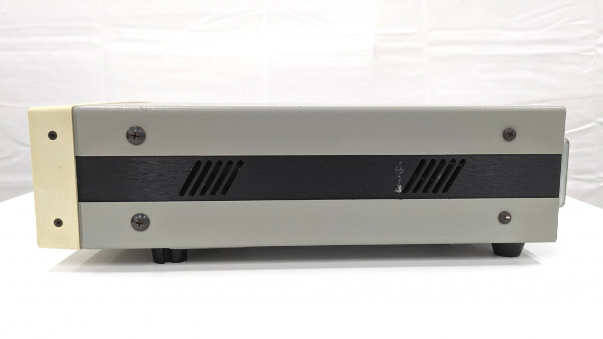 Stanford Research Systems SR560 Low-Noise Voltage Preamplifier [r1238593090]
