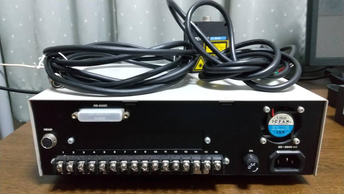 Keyence LC-2100 Laser Displacement Meter with LC-2210 Head [h1239562055]