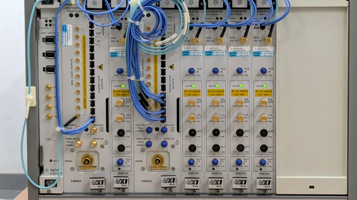 Agilent 81250A Pulse Generator (as-is) [h1239667993]