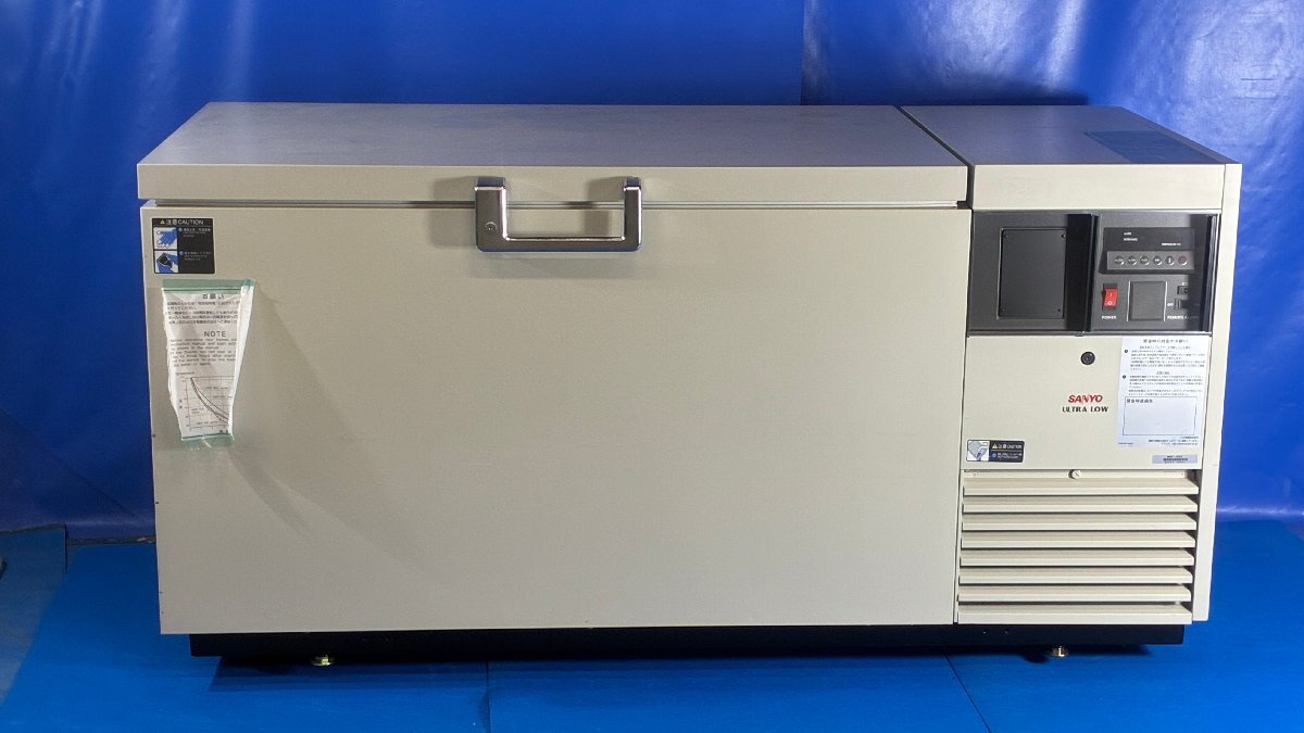 Sanyo MDF-393 Ultra Low Temperature Freezer [b1240101749]