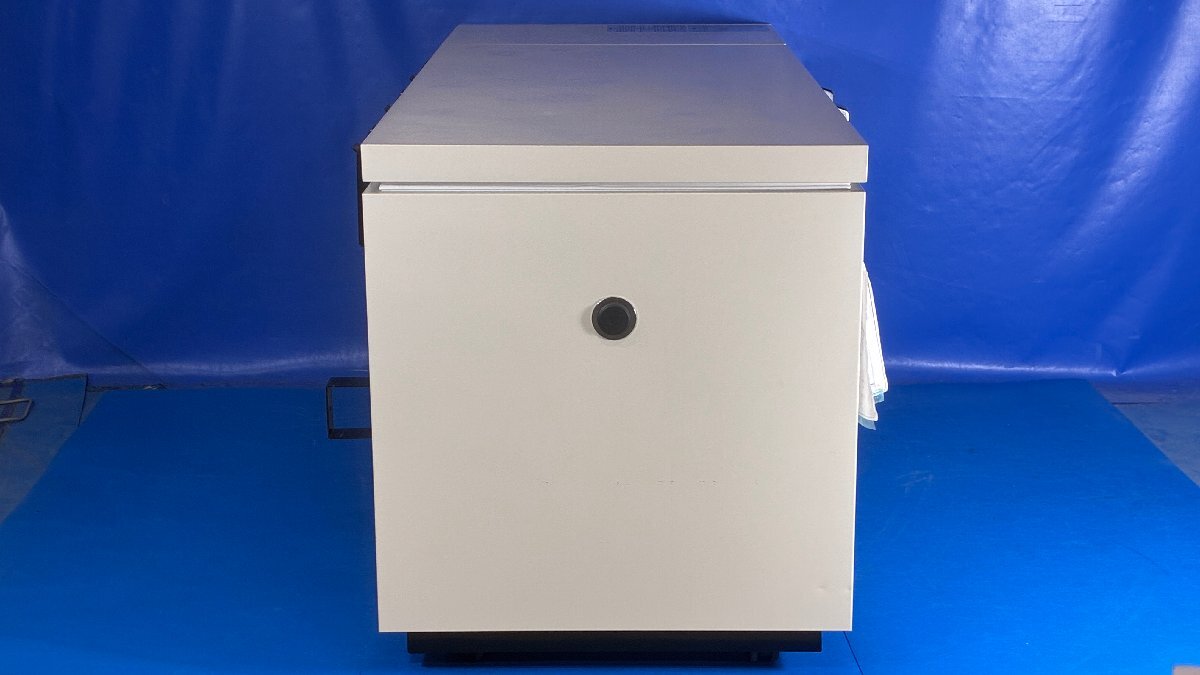 Sanyo MDF-393 Ultra Low Temperature Freezer [b1240101749]