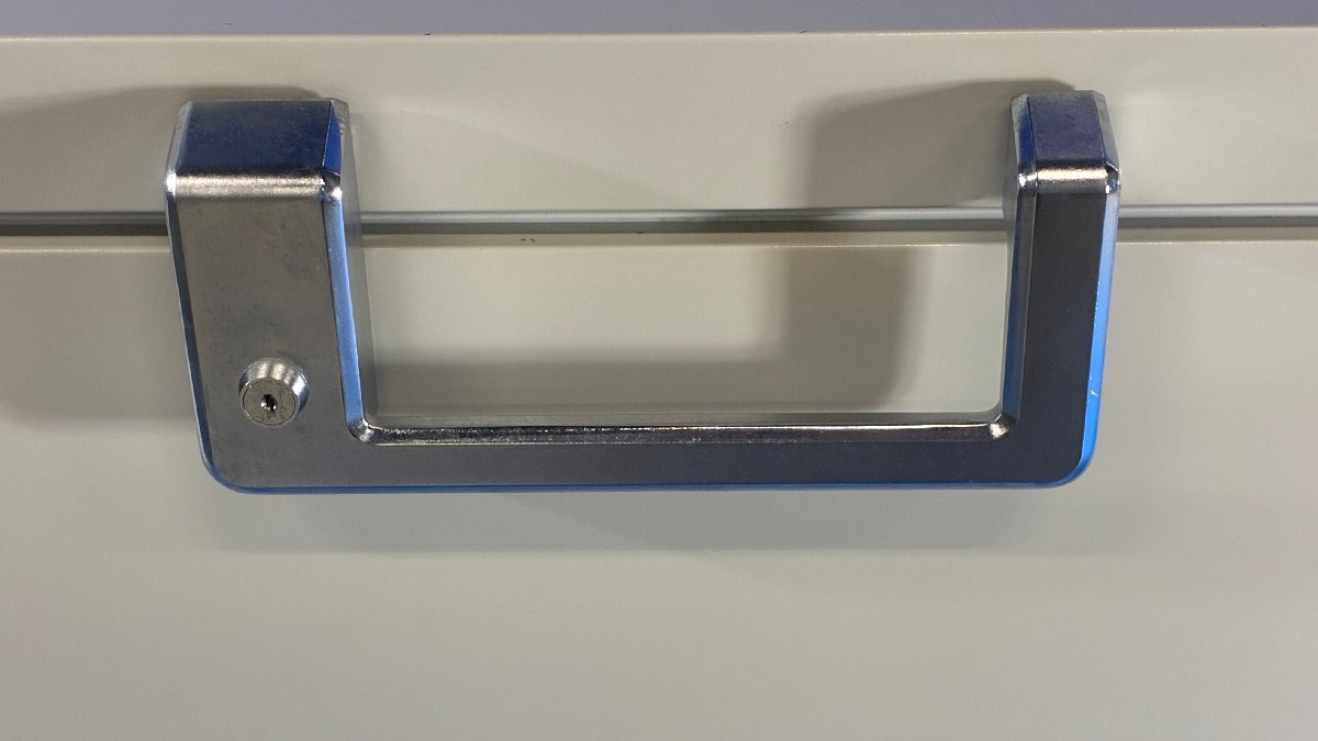 Sanyo MDF-393 Ultra Low Temperature Freezer [b1240101749]