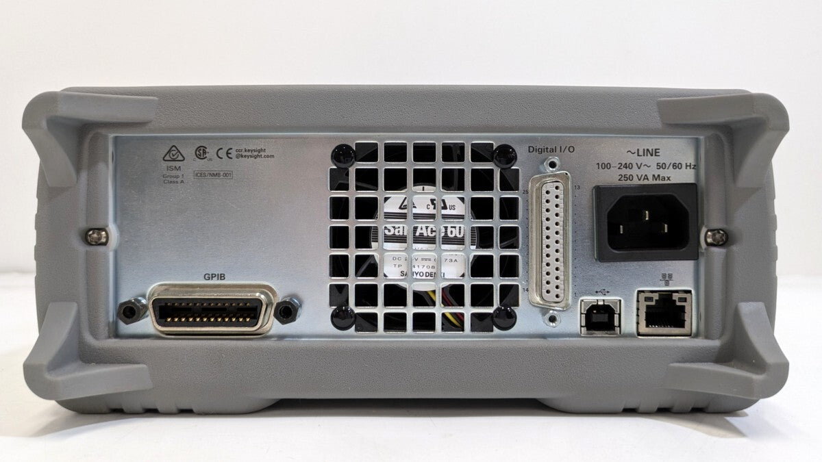 Keysight B2901A Precision Source Measure Unit SMU 210V 3A [t1241170334]