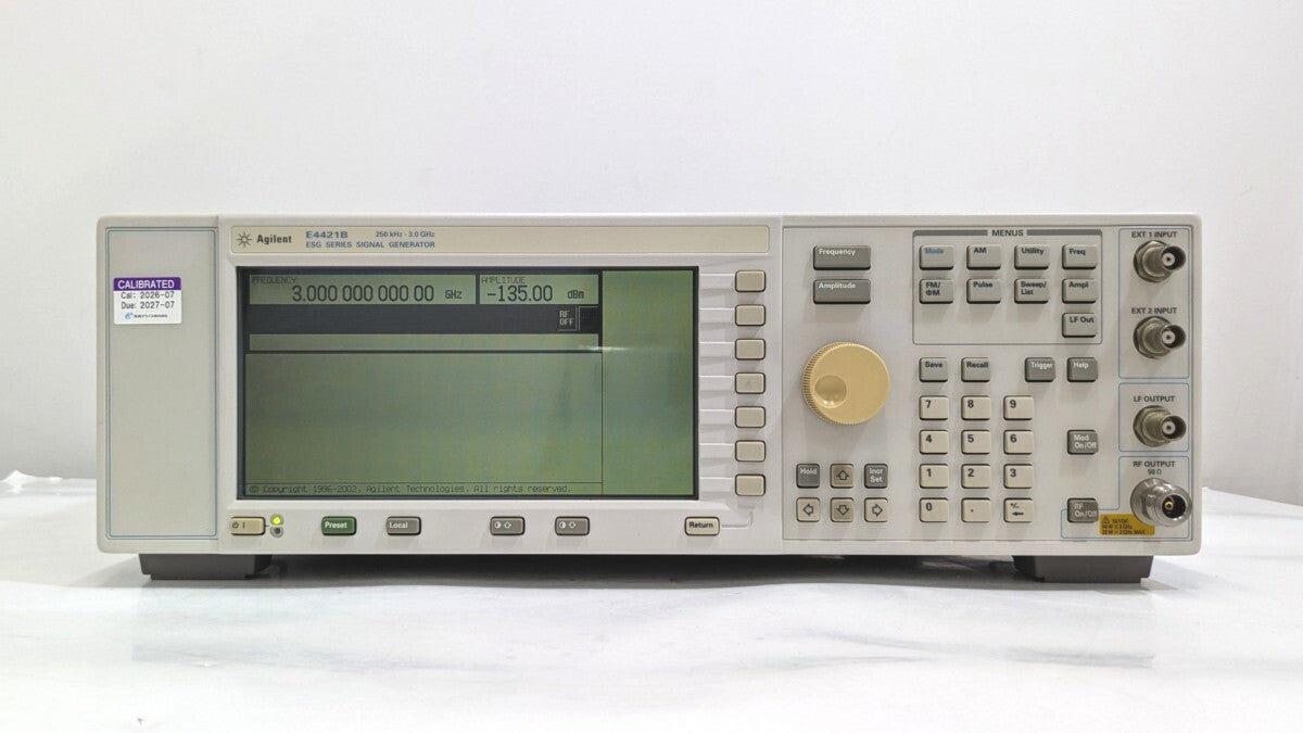Keysight E4421B Analog Modulation Signal Generator 250kHz-3GHz [q1241391096]