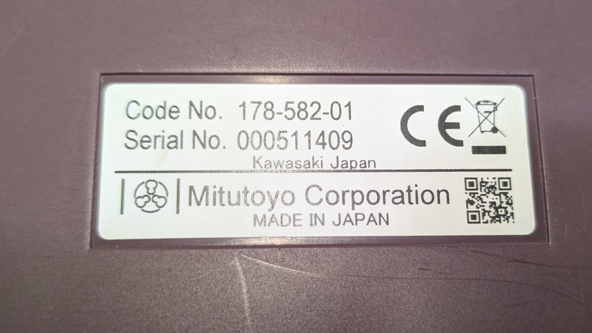 Mitutoyo SJ-412 Surface Roughness Tester 50mm Measurement Range [c1241550844]