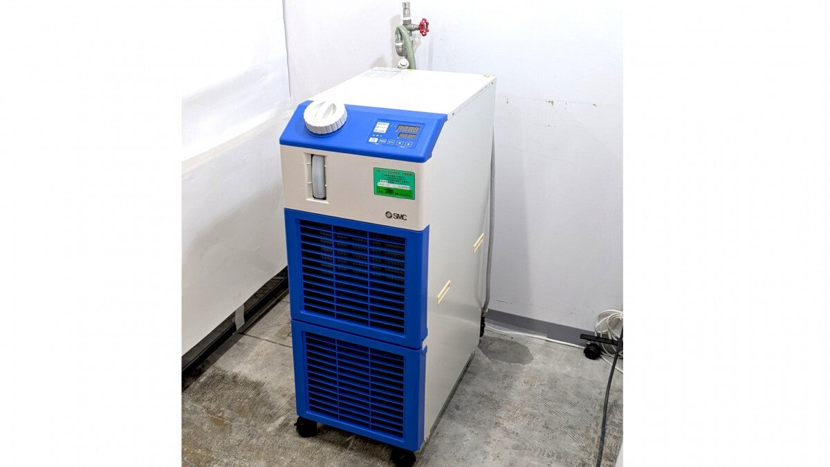 SMC HRS050-W-20 Water-Cooled Thermo Chiller Cooling Capacity 4.7 kW / 5.1 kW [d1241580417]