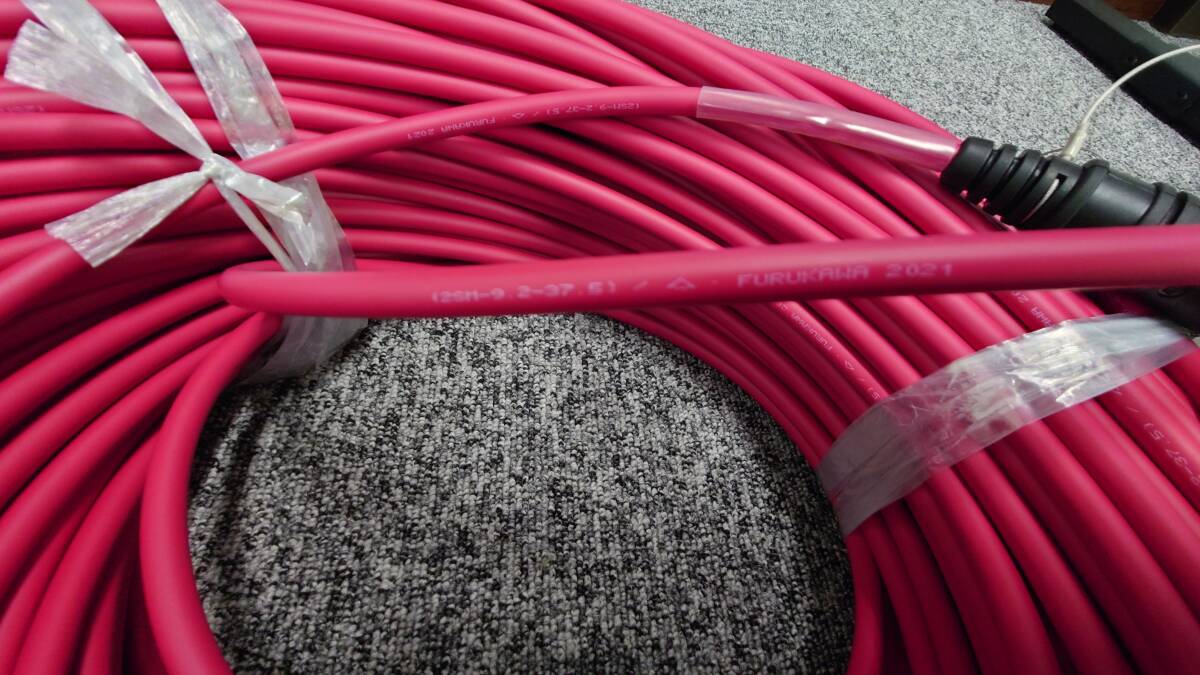Fujikura 150m Optical Composite Cable Red [q1242031831]