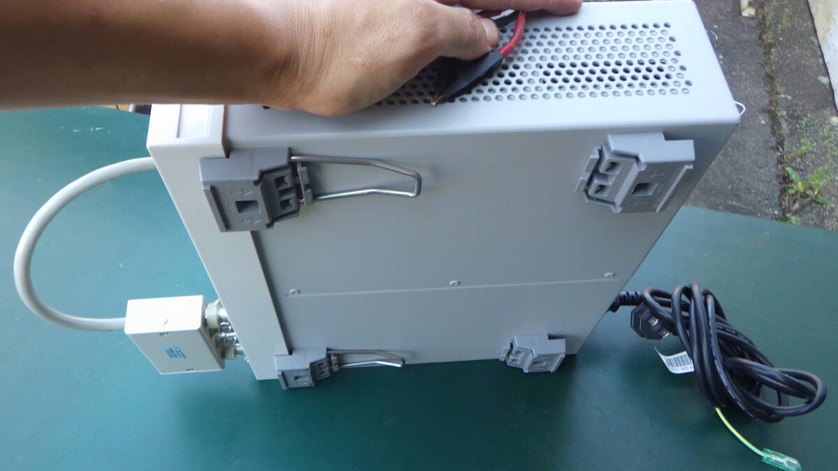 Agilent 4263B LCR Meter with 16089B Kelvin Clip Leads [b1242051964]