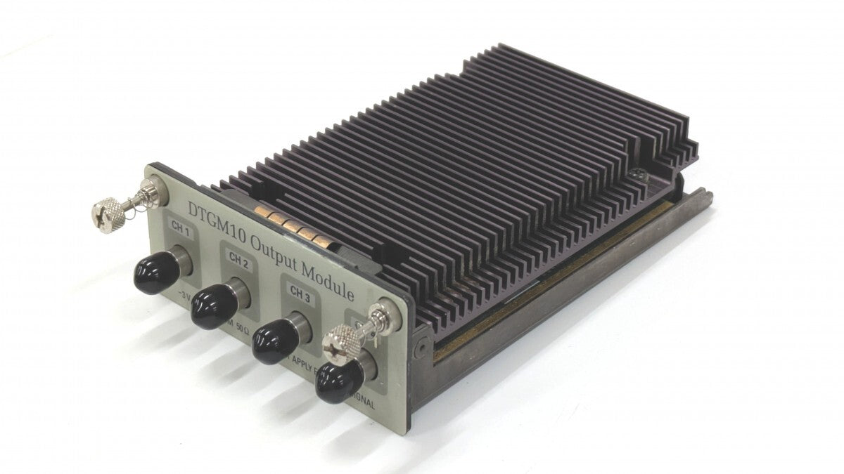Tektronix DTGM10 4CH Single-Ended Output Module [t1242715495]