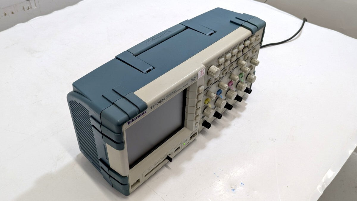 Tektronix TPS2024 Digital Storage Oscilloscope 200MHz 4ch [x1243126622]