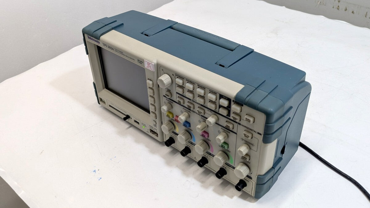 Tektronix TPS2024 Digital Storage Oscilloscope 200MHz 4ch [x1243126622]