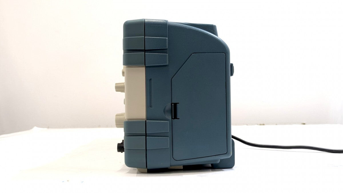 Tektronix TPS2024 Digital Storage Oscilloscope 200MHz 4ch [x1243126622]