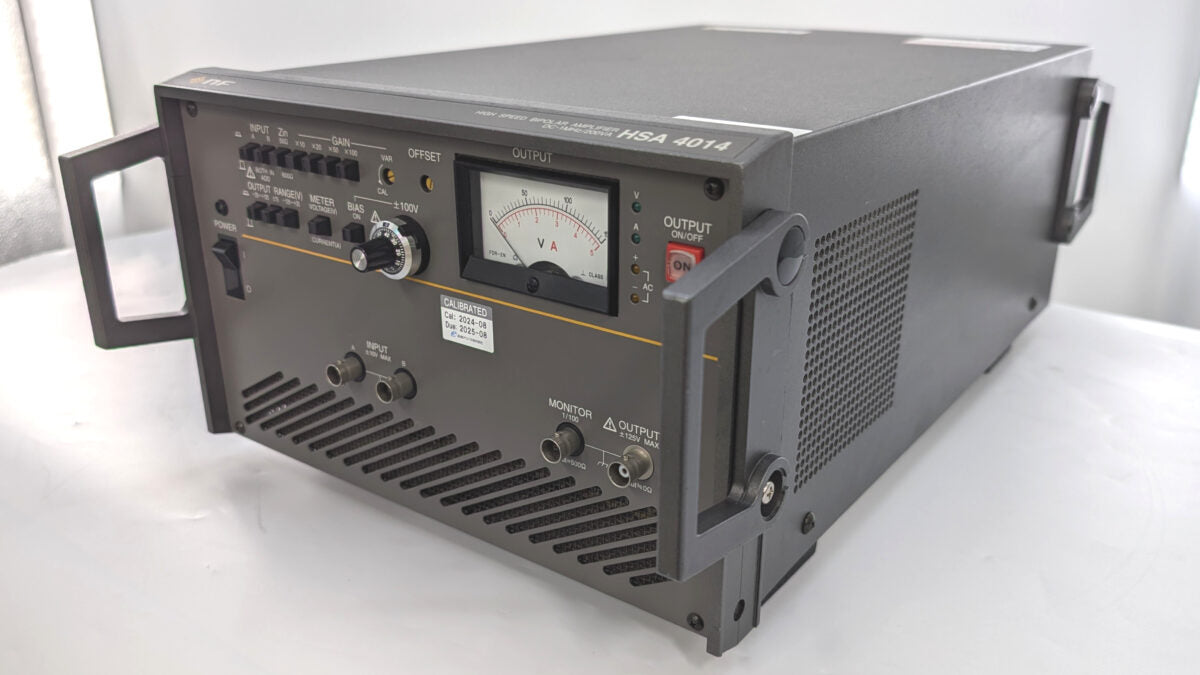 NF Corporation HSA4014 High-Speed Bipolar Power Supply DC-1MHz 150Vp-p 11.3Ap-p [e1243900428]