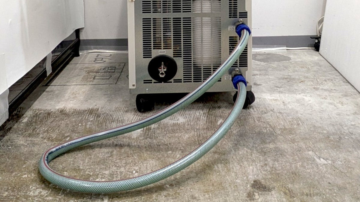 SMC HRS050-W-20 Water-Cooled Thermo Chiller [j1244881157]