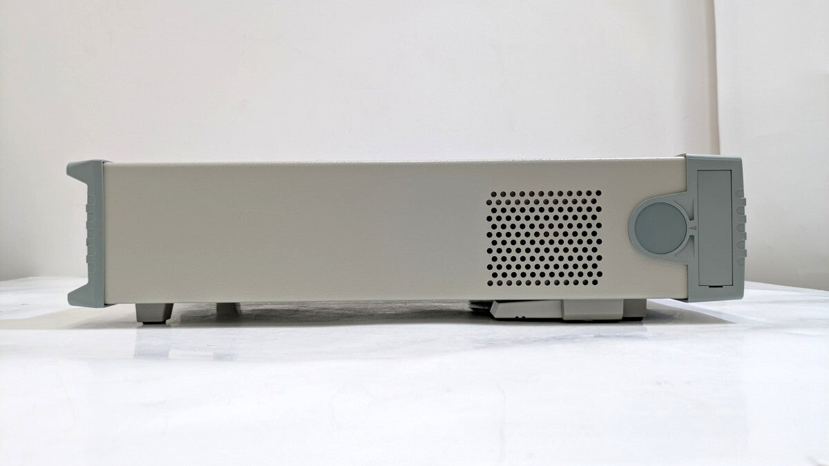 ADC 6242 DC Voltage and Current Source Monitor [p1244941292]