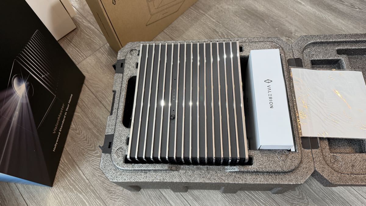 Valerion VisionMaster Pro 4K Laser Projector [f1247168477]