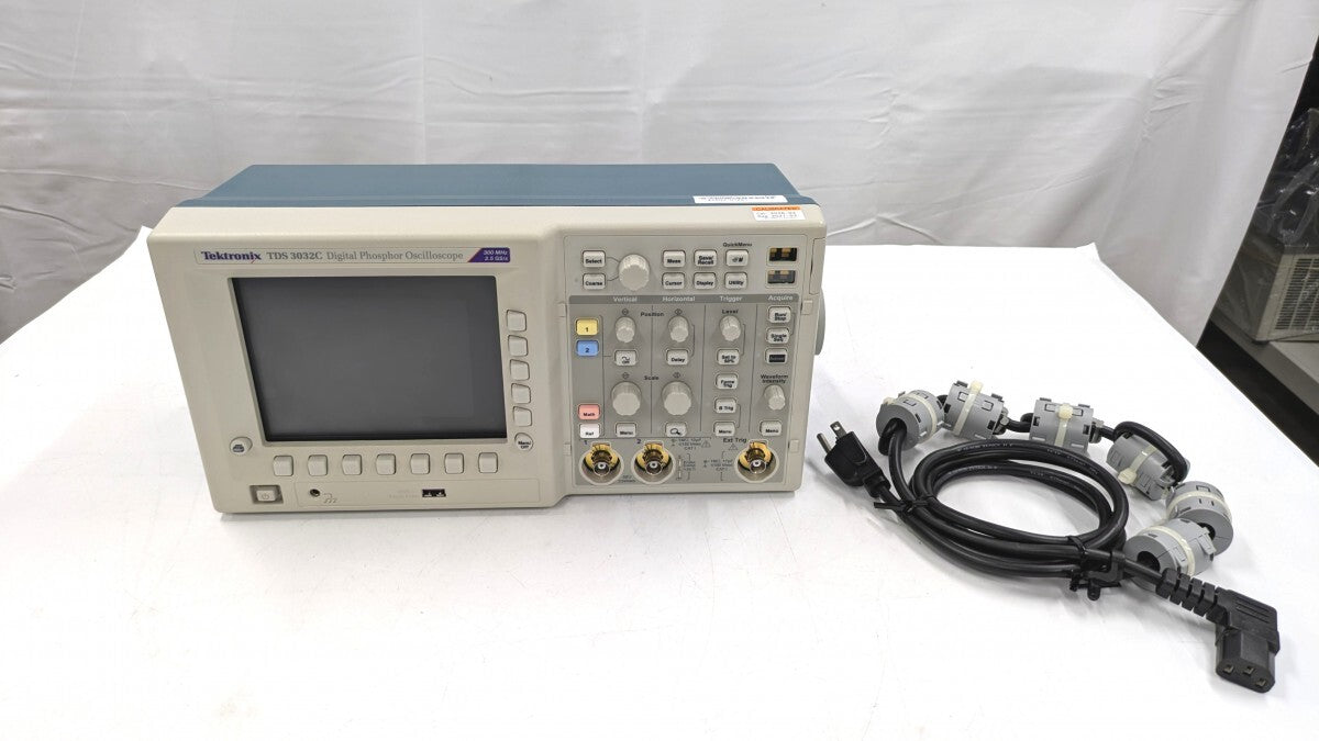 Tektronix TDS3032C Digital Phosphor Oscilloscope 300MHz 2 Channels [q1247707462]