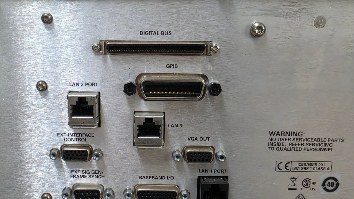Agilent E5515C Wireless Communication Test Set Opt. 002 003 [l1248068439]