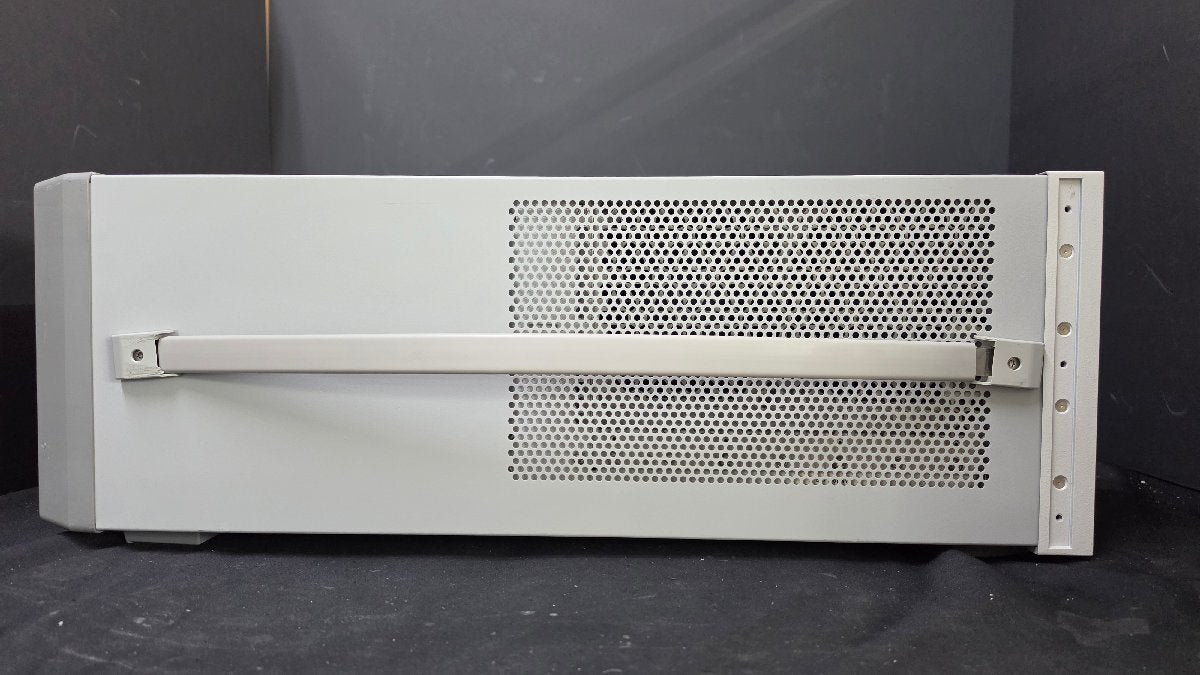 Agilent E5515C Wireless Communication Test Set Opt. 002 003 [e1248064928]