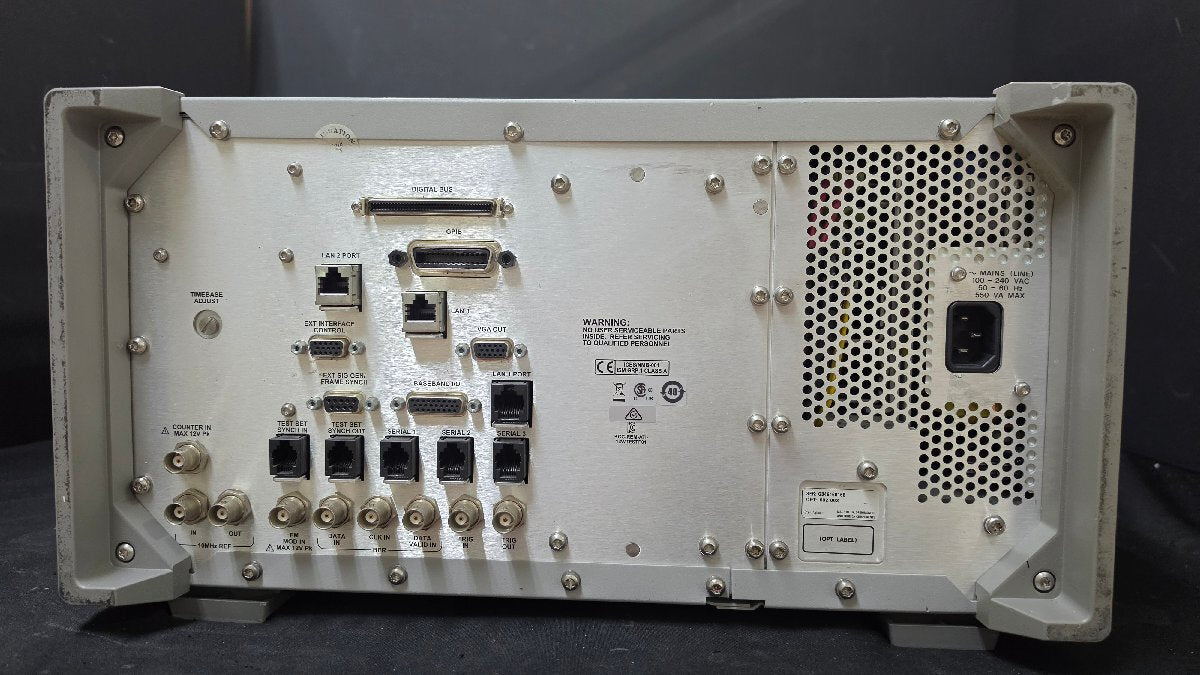 Agilent E5515C Wireless Communication Test Set Opt. 002 003 [l1248070228]