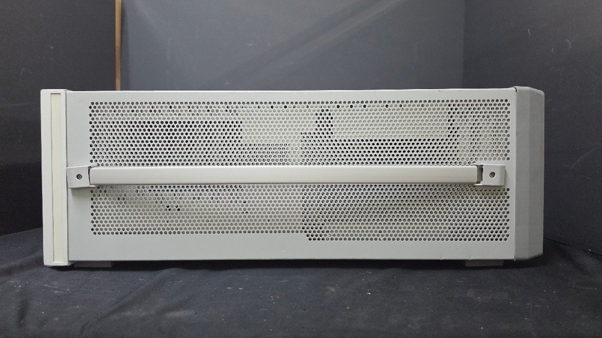 Agilent E5515E Wireless Communication Test Set (for parts or not working) [1248301705]