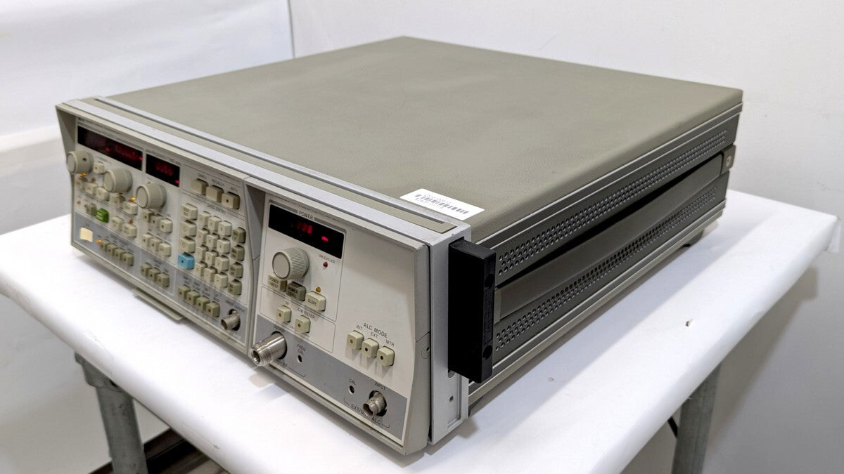 Keysight 8350B Sweep Oscillator Mainframe (as-is) [e1248437058]