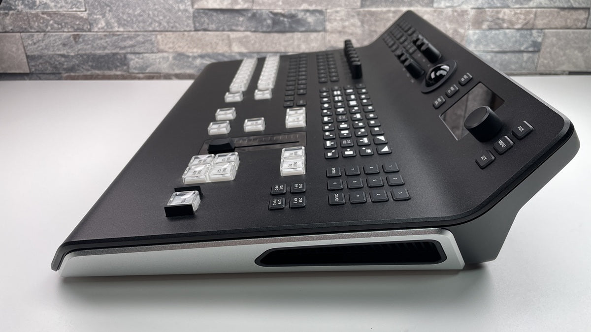 Blackmagic Design ATEM Television Studio Pro 4K Switcher [r1248813642]