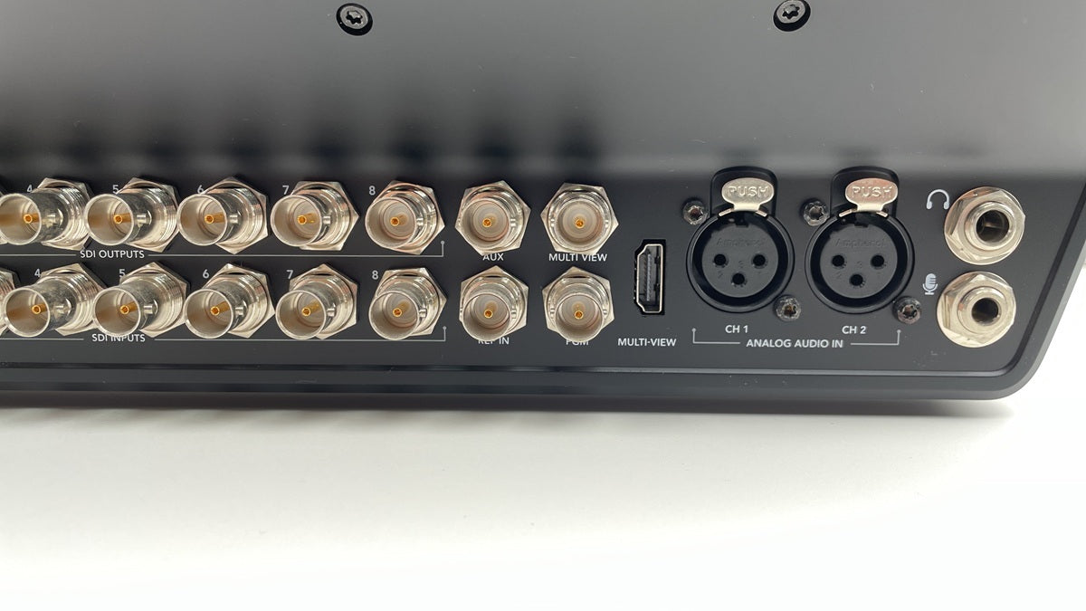 Blackmagic Design ATEM Television Studio Pro 4K Switcher [r1248813642]