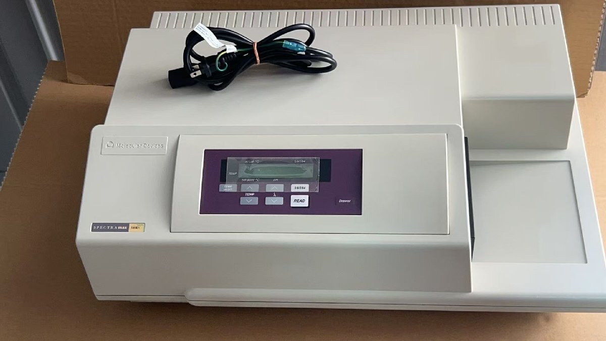 Molecular Devices SpectraMax 340PC 384 Fluorescence Microplate Reader (for parts or not working) [s1249186093]